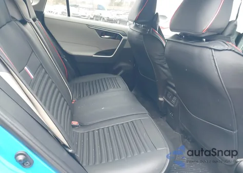 2020 Toyota Rav4 Hybrid Xle z USA, uszkodzony, nr VIN 2T3RWRFV2LW077305